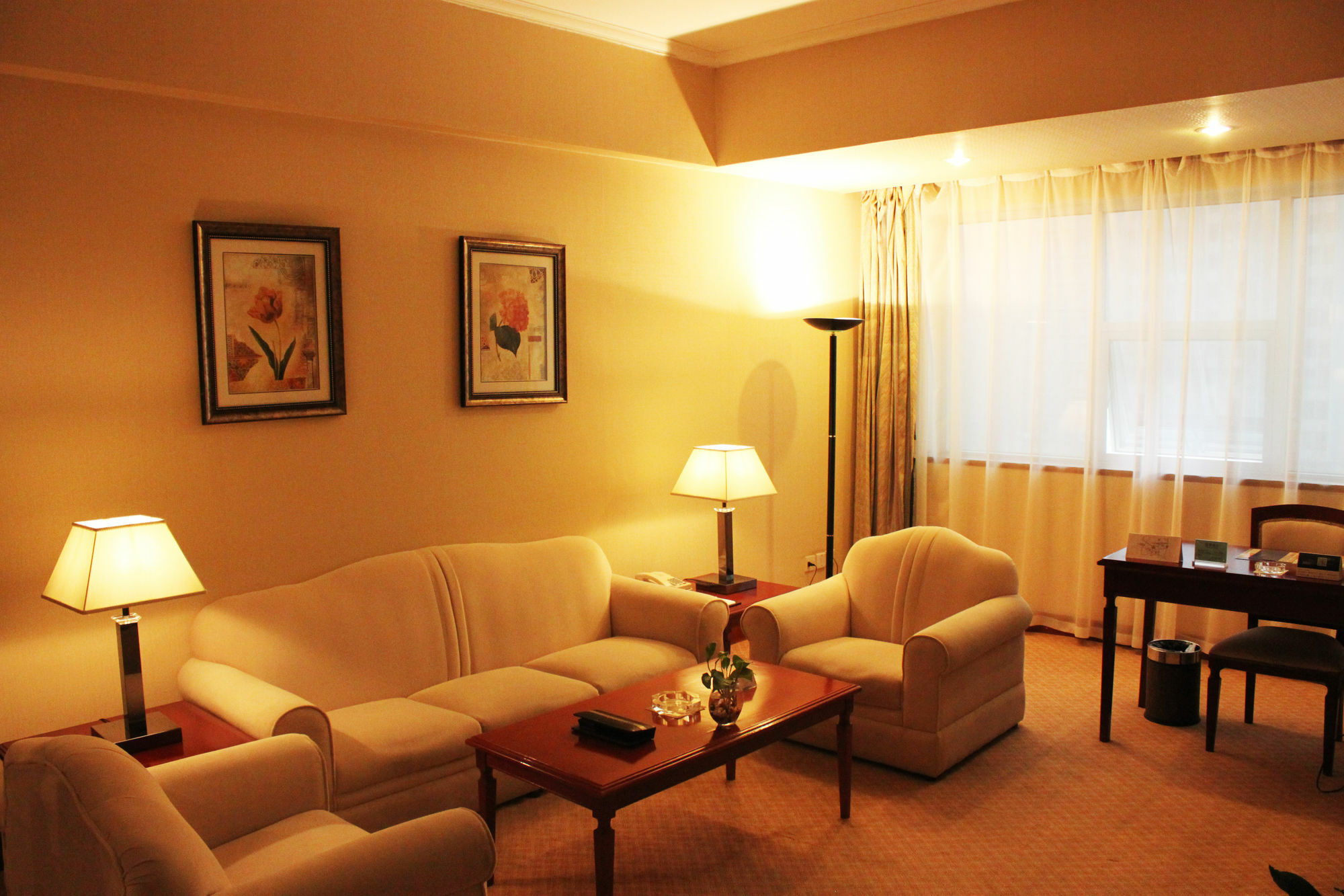 Chongqing Liyuan Hotel Dış mekan fotoğraf